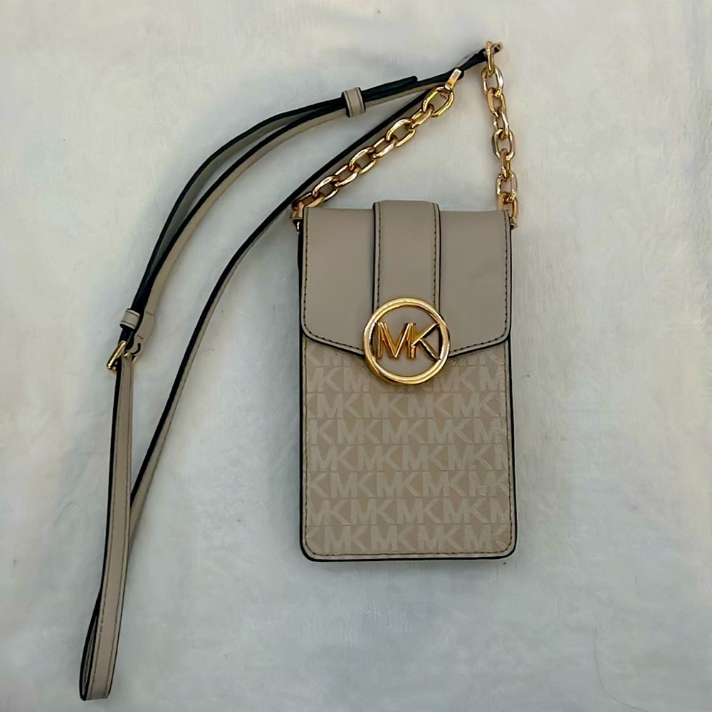 Michael Kors crossbody bag